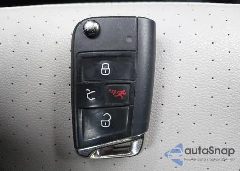 2020 Volkswagen Tiguan 2.0T Se/2.0T Se R-Line Black/2.0T Sel from USA, damaged, VIN 3VV2B7AX9LM145872